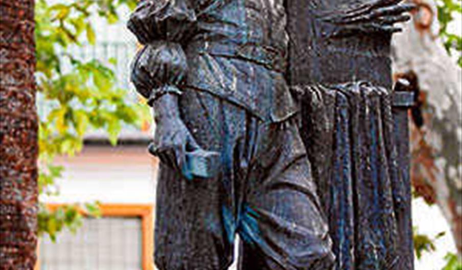 Monumento a Juan de Mesa