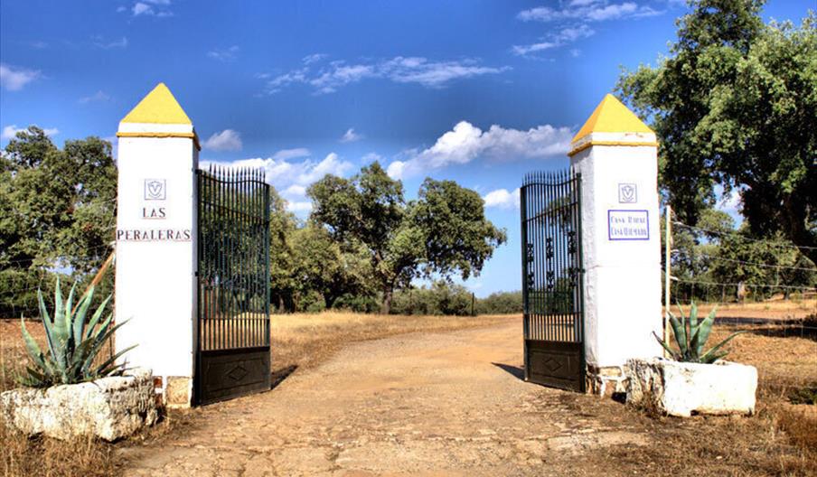 Casa Rural Dehesa Casa Quemada