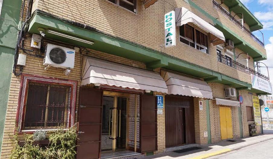 Hostal Alamare