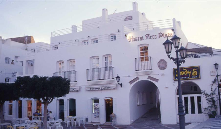 Arco Plaza