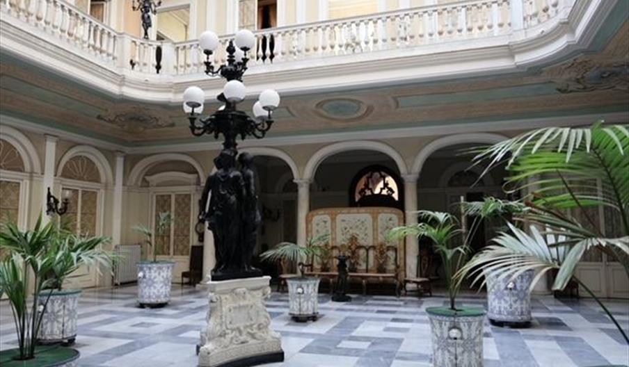 casa palacio de los mora