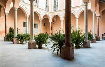 Apartamentos Palacio Mármoles