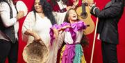 Navidad en Familia ‘Un cuento de navidad’ – Farrucos y Fernández